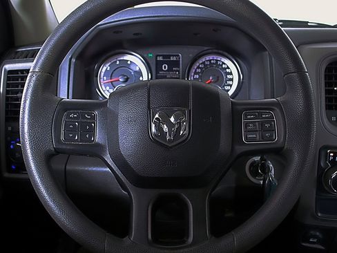 Used 2019 RAM 1500 Tradesman w/ Tradesman SXT Package image 19