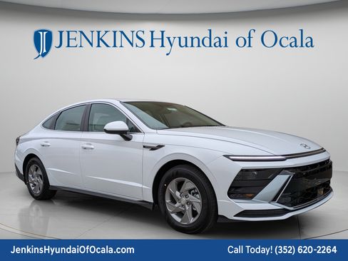 New 2026 Hyundai Sonata SE FWD image 11
