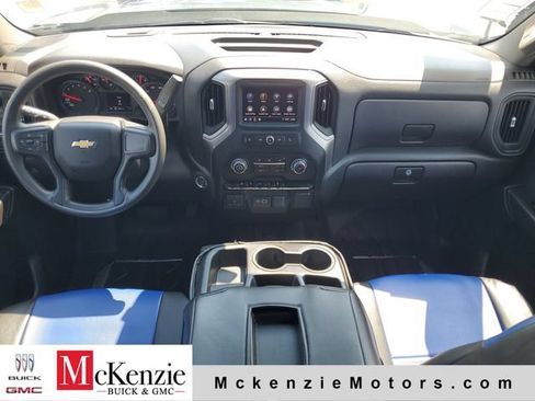 Used 2024 Chevrolet Silverado 1500 Custom w/ Turbomax Blackout Package AWD/4WD image 23