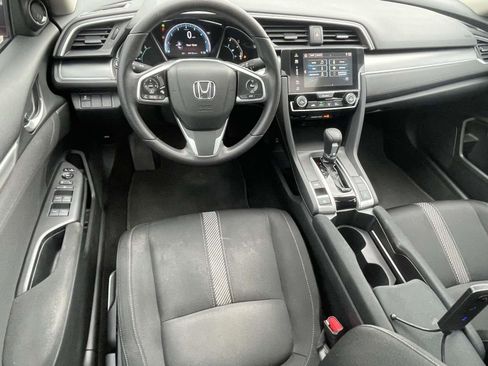 Used 2018 Honda Civic EX image 11