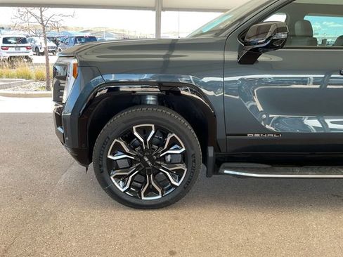 New 2025 GMC Sierra EV Denali image 12