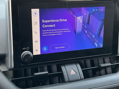 Used 2025 Toyota RAV4 XLE image 30