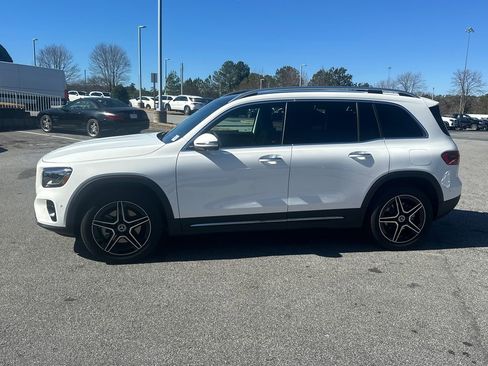 New 2026 Mercedes-Benz GLB 250 image 4