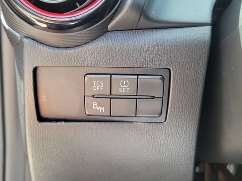 Used 2017 MAZDA CX-3 Touring AWD/4WD image 18