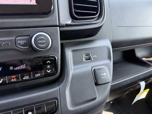 Used 2026 RAM ProMaster 2500 FWD image 19