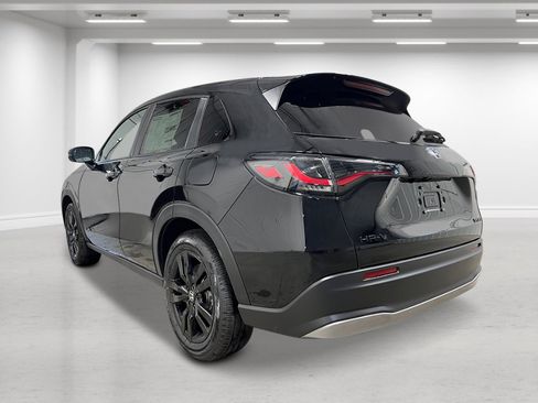 New 2026 Honda HR-V Sport image 5