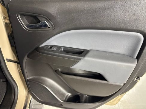 Used 2021 Chevrolet Colorado Z71 RWD image 23