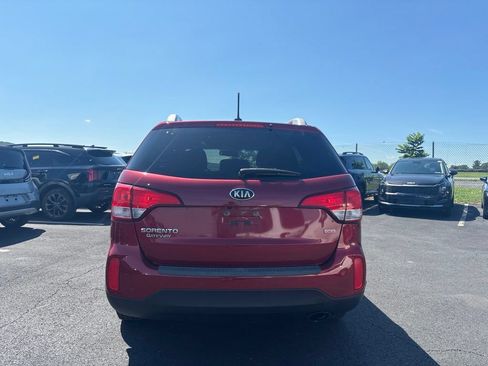 Used 2014 Kia Sorento LX FWD image 4