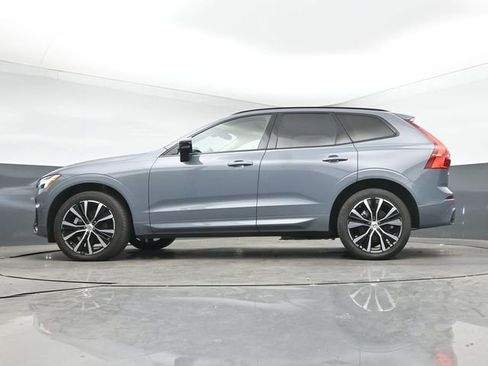 Used 2023 Volvo XC60 B5 Ultimate w/ Climate Package AWD/4WD image 18
