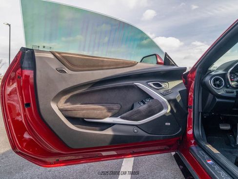 Used 2019 Chevrolet Camaro ZL1 image 47