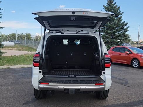 Used 2026 Toyota 4Runner Limited AWD/4WD image 18