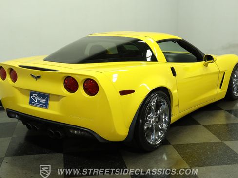 Used 2007 Chevrolet Corvette Coupe RWD image 11