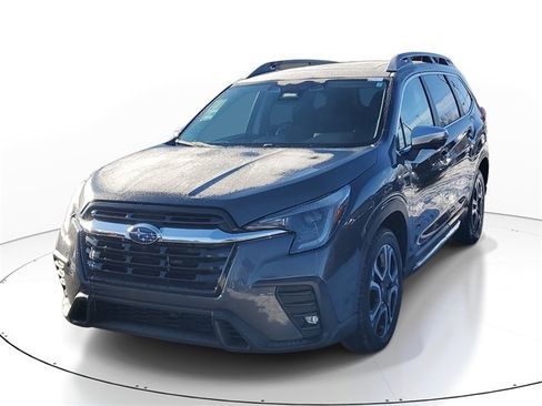 Certified 2023 Subaru Ascent Limited w/ Technology Package image 2