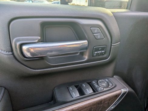 Certified 2023 GMC Sierra 2500 Denali w/ Denali Ultimate Package image 11