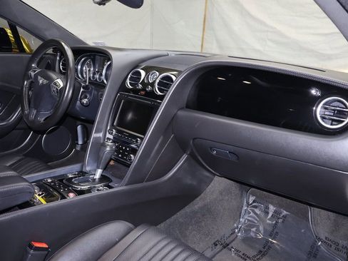 Used 2016 Bentley Continental GT image 11