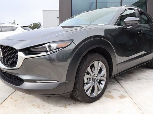 Certified 2025 MAZDA CX-30 AWD 2.5 S w/ Preferred Package image 8