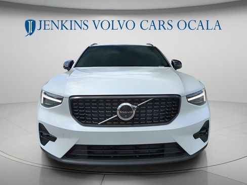 New 2026 Volvo XC40 B5 Plus w/ Protection Package Premier AWD/4WD image 8