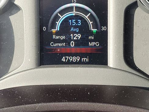 Used 2022 RAM 2500 Tradesman w/ Chrome Appearance Group image 32