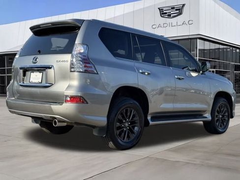 Used 2020 Lexus GX 460 Premium image 7