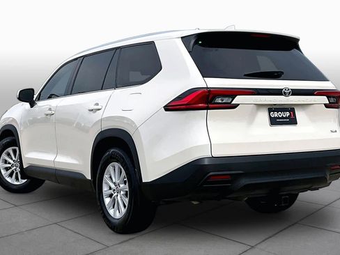 Used 2024 Toyota Grand Highlander FWD image 12
