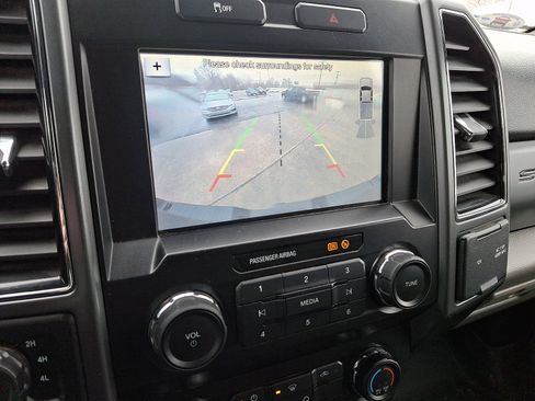 Used 2019 Ford F250 XLT w/ XLT Value Package image 24