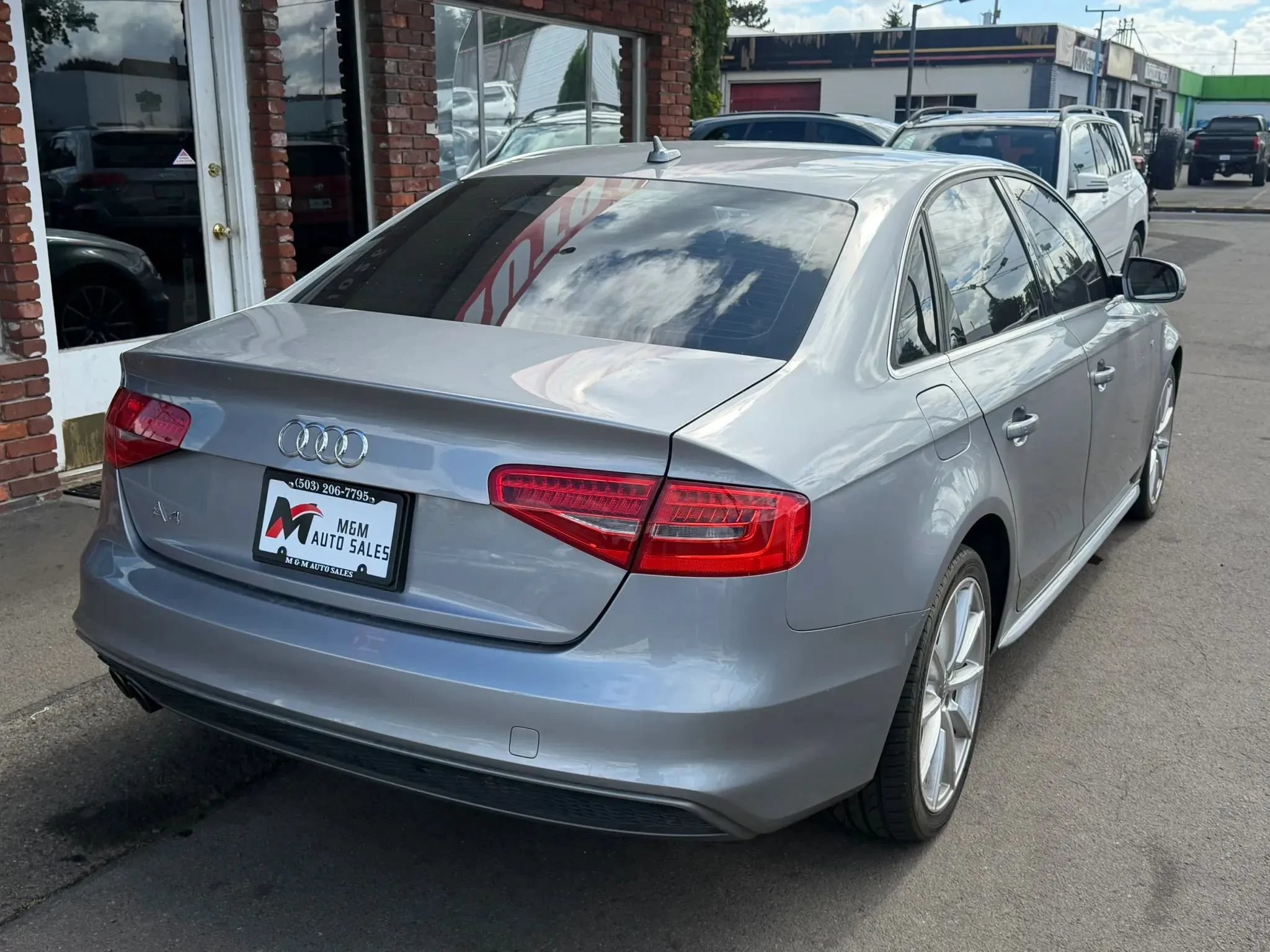Used 2015 Audi A4 2.0T Premium Plus w/ Premium Plus Package FWD image 3