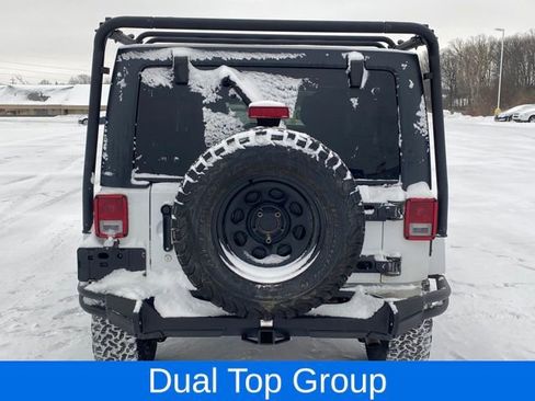 Used 2016 Jeep Wrangler Unlimited Sahara w/ Dual Top Group image 4