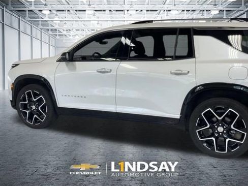 Used 2024 Chevrolet Traverse RS AWD/4WD image 7