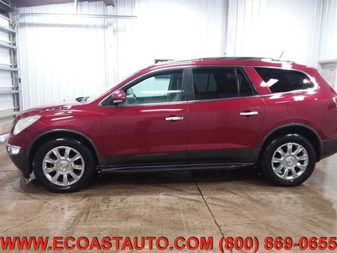 Used 2011 Buick Enclave CXL image 5
