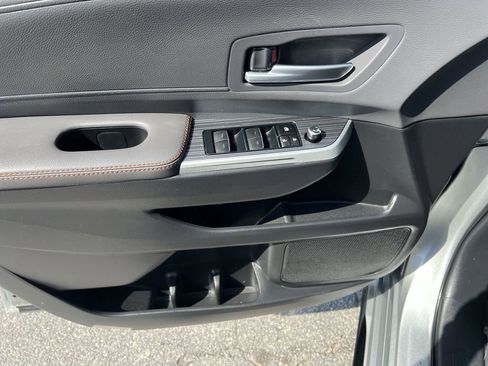 Used 2023 Toyota Sienna XSE w/ XSE Plus Package AWD/4WD image 15