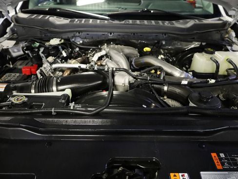 Certified 2024 Ford F350 XLT w/ FX4 Off-Road Package image 32