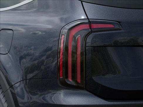 New 2025 Kia Telluride SX w/ SX Captain's Chair Package image 11
