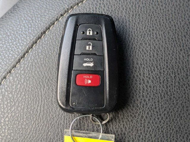 Used 2021 Toyota Camry XSE w/ Navigation Package FWD image 33