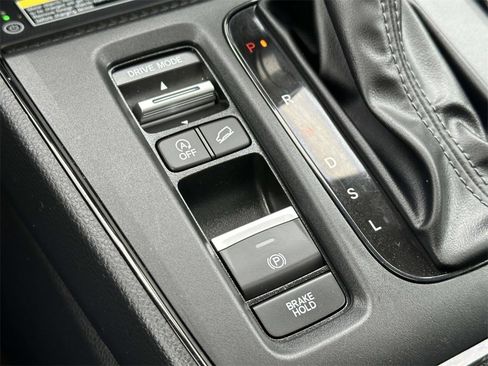 Used 2024 Honda CR-V EX-L image 30