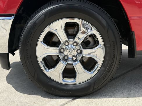 Used 2023 RAM 1500 Lone Star AWD/4WD image 13