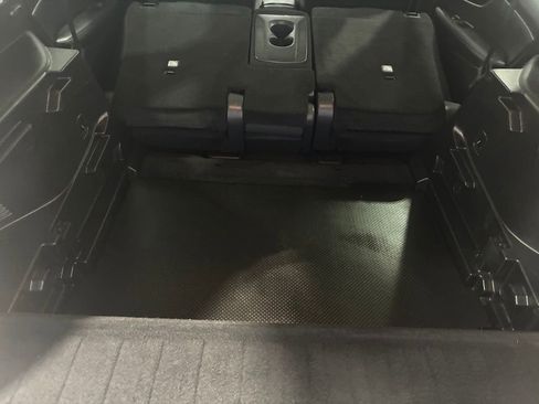Used 2019 Nissan Rogue SV AWD/4WD image 39