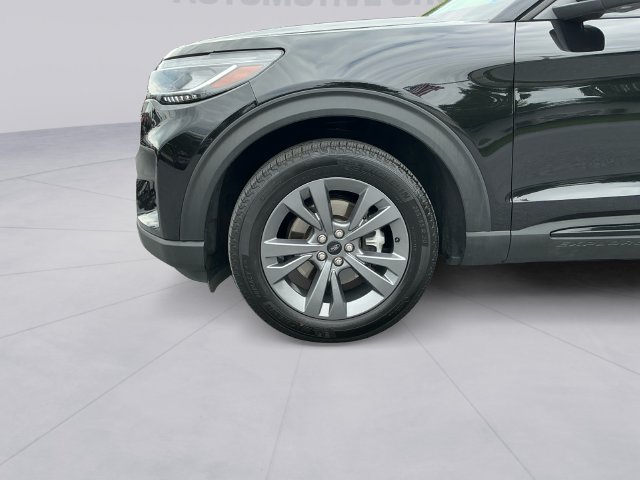 Certified 2026 Ford Explorer Active w/ Active Comfort Package AWD/4WD image 9