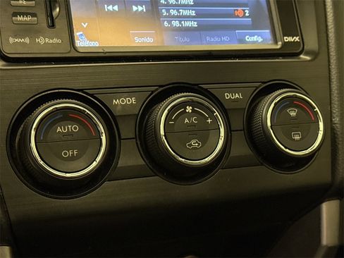 Used 2014 Subaru Forester 2.5i Touring image 29