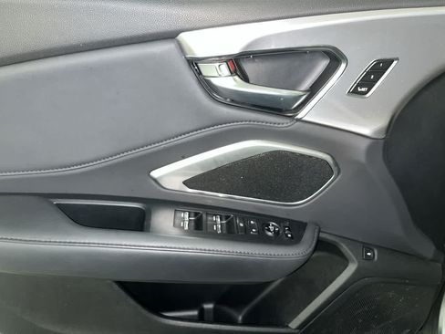 Used 2024 Acura RDX SH-AWD image 13