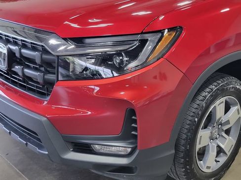 Certified 2024 Honda Ridgeline RTL image 9