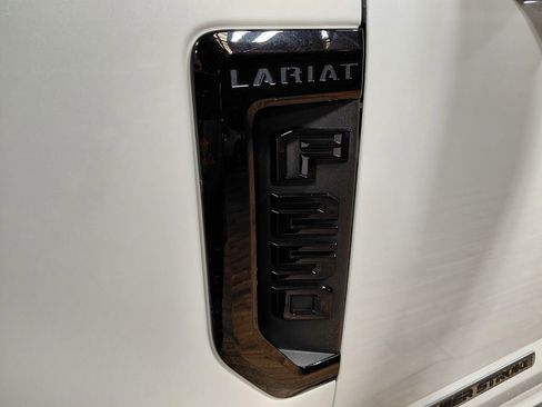 Used 2020 Ford F250 Lariat AWD/4WD image 17