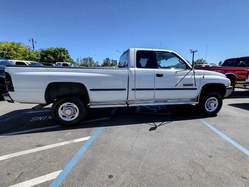 Used 1999 Dodge Ram 2500 Truck 4x4 Quad Cab image 5