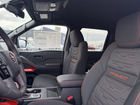 New 2026 Nissan Frontier PRO-4X w/ Pro-4x Convenience Package image 28