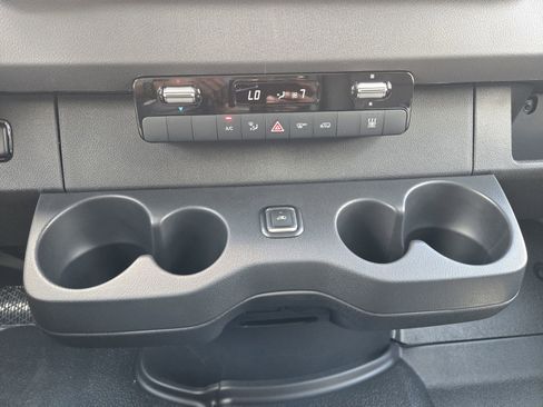 New 2026 Mercedes-Benz Sprinter 2500 image 16
