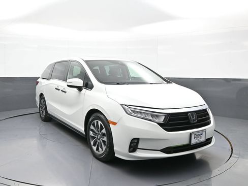 Used 2021 Honda Odyssey EX-L image 3