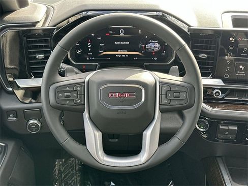 New 2026 GMC Sierra 1500 Elevation w/ LPO, Elevation Black Package image 8