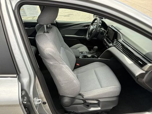 Used 2026 Toyota Camry LE FWD image 23