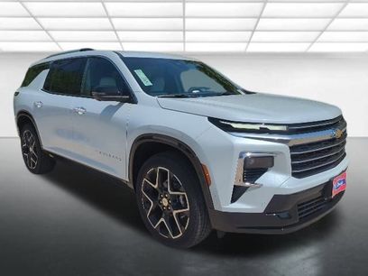 New 2026 Chevrolet Traverse High Country w/ LPO, Floor Liner Package