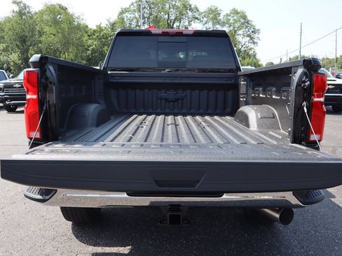 New 2026 Chevrolet Silverado 2500 LTZ w/ LTZ Convenience Package AWD/4WD image 35