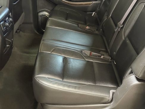 Used 2017 Chevrolet Suburban LT AWD/4WD image 23